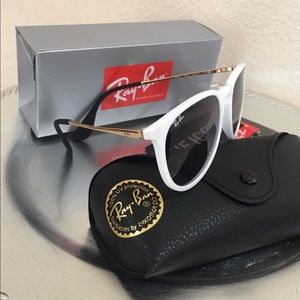 New White Erika Sunglasses 🕶
